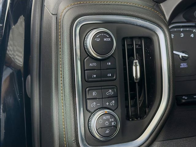 Used 2021 GMC Sierra 1500 AT4 w/ AT4 Premium Package AWD/4WD image 12