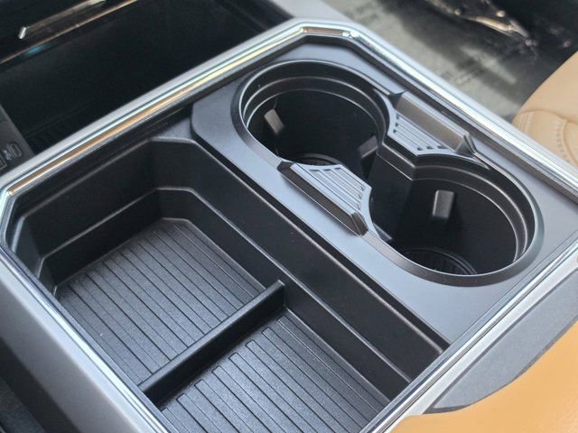 Certified 2022 Ford F250 Lariat w/ Lariat Value Package AWD/4WD image 28