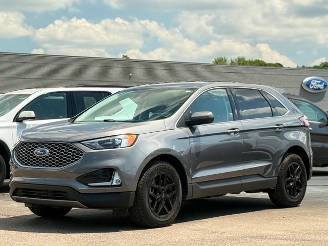 Certified 2024 Ford Edge SEL w/ Convenience Package AWD/4WD image 37