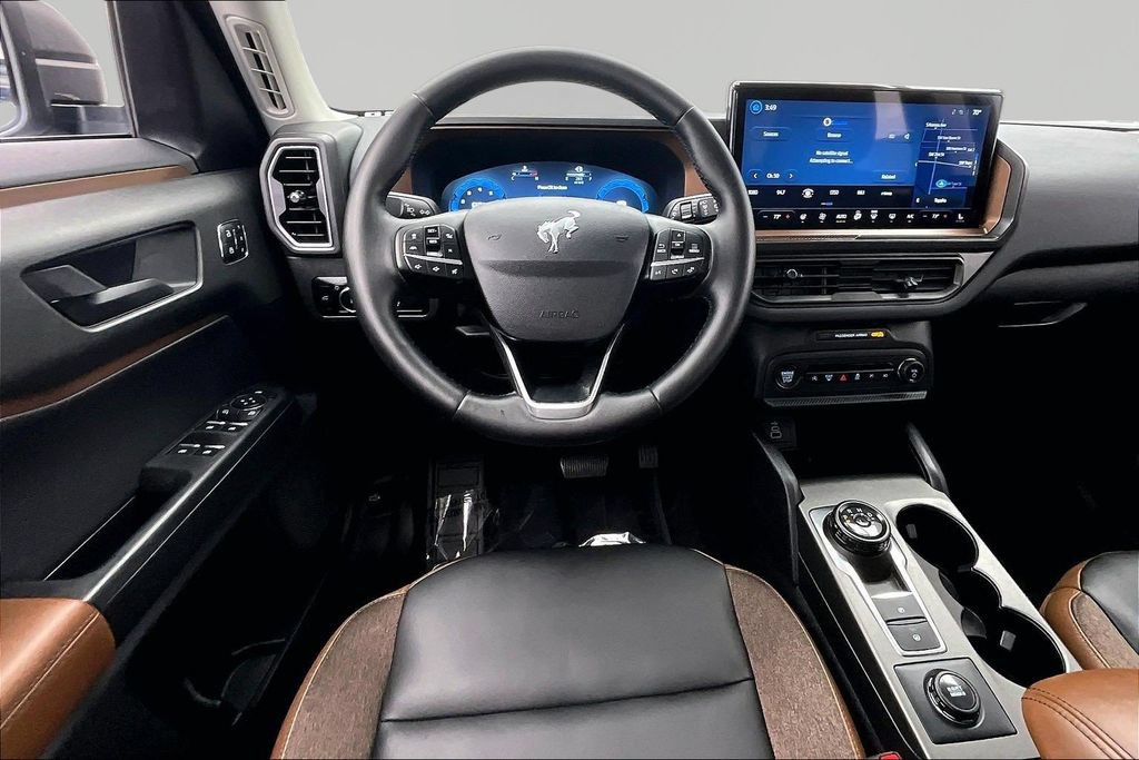 Certified 2025 Ford Bronco Sport Outer Banks w/ Outer Banks Tech Package+ AWD/4WD image 5