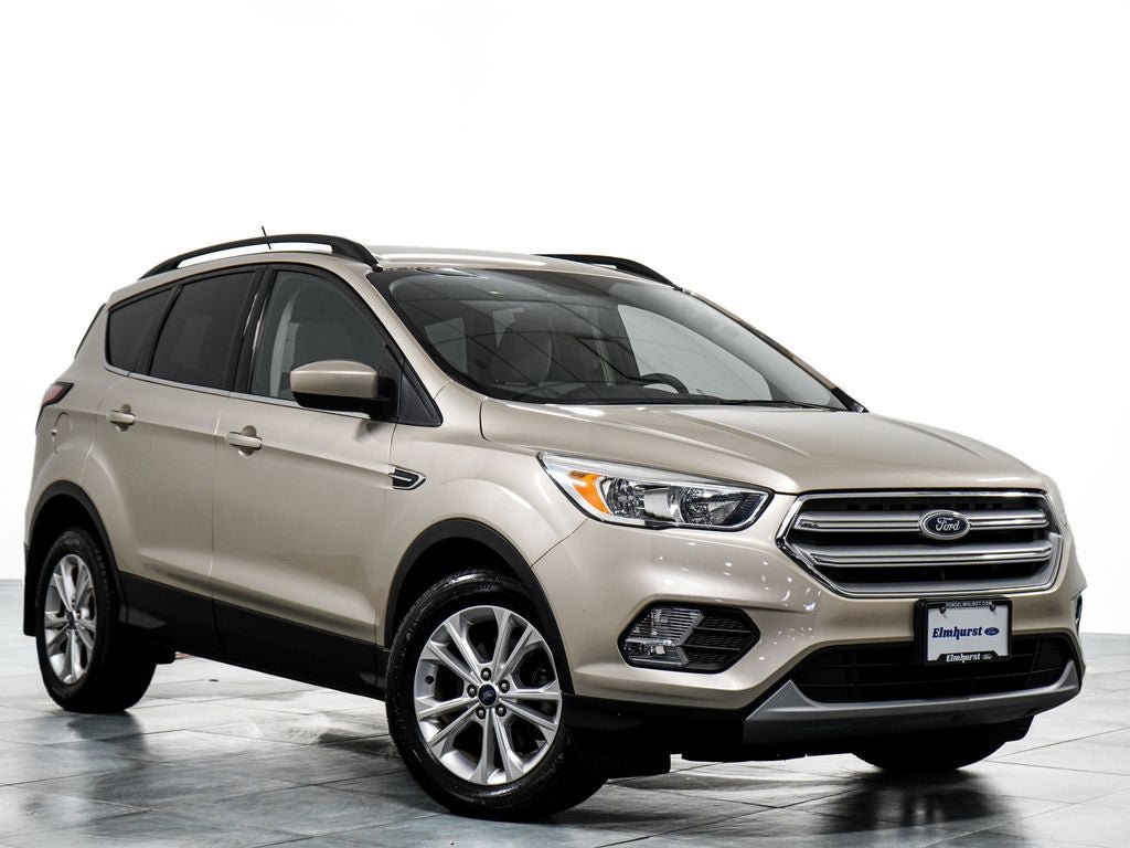 Certified 2018 Ford Escape SE w/ SE Sync 3 Package