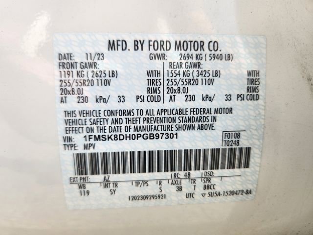 Certified 2023 Ford Explorer XLT w/ Equipment Group 202A image 28