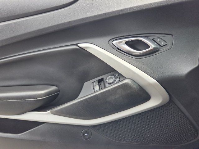 Used 2019 Chevrolet Camaro LT RWD image 21
