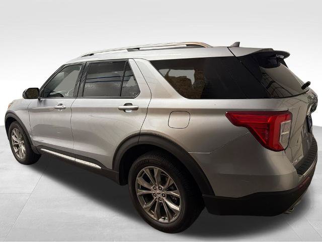 Certified 2023 Ford Explorer Limited AWD/4WD image 2