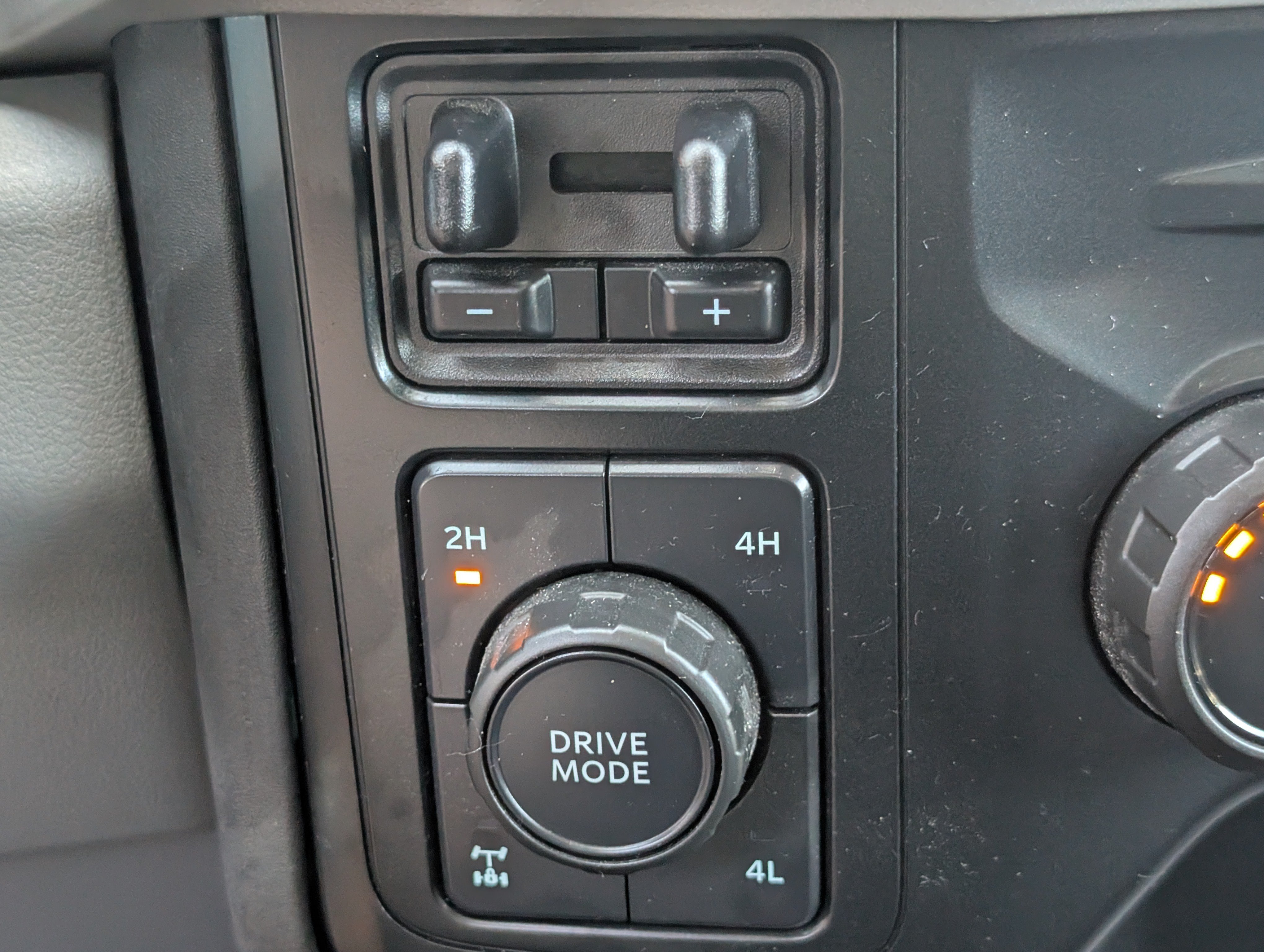 Certified 2023 Ford F250 XLT w/ FX4 Off-Road Package AWD/4WD image 22