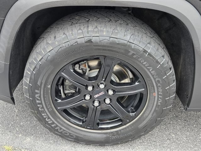 Used 2022 GMC Acadia AT4 w/ Technology Package AWD/4WD image 18