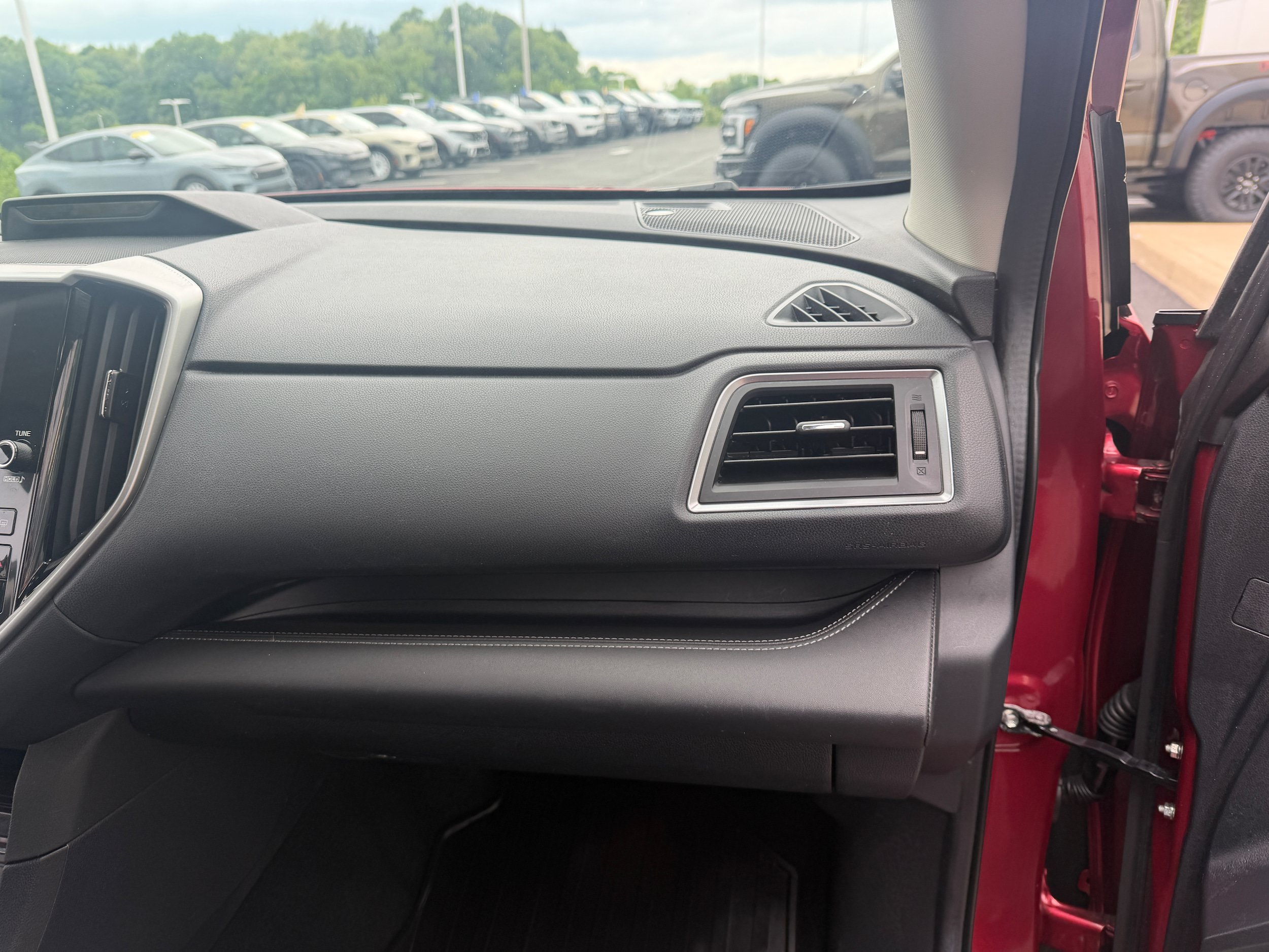 Used 2023 Subaru Ascent Touring AWD/4WD image 21