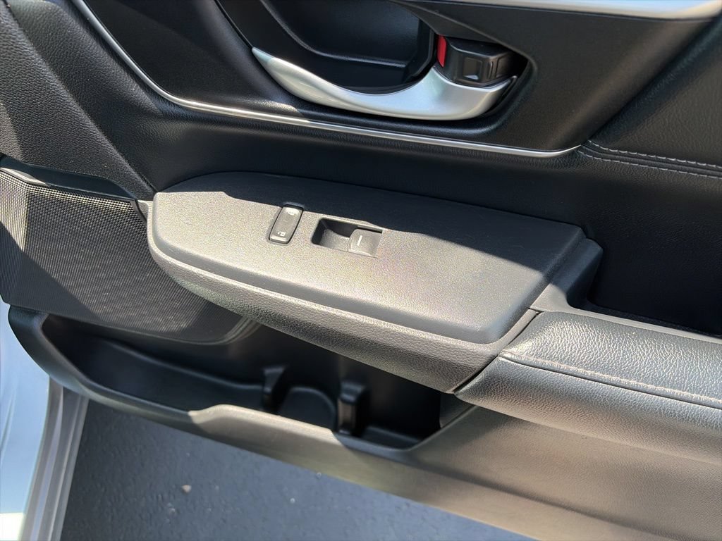 Used 2017 Honda CR-V EX-L image 15