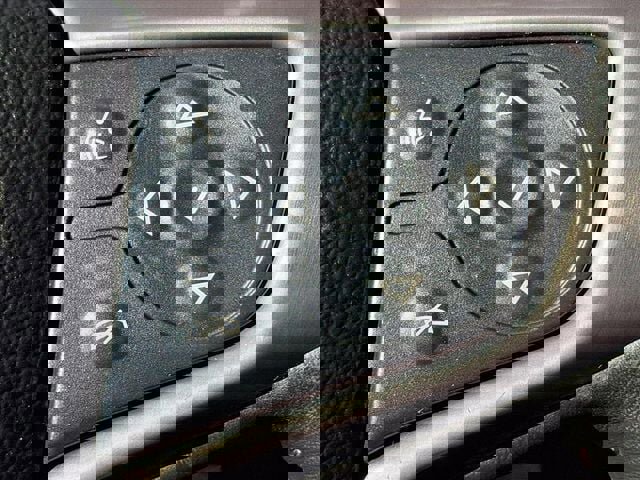 Used 2021 GMC Canyon AT4 w/ Driver Alert Package image 19