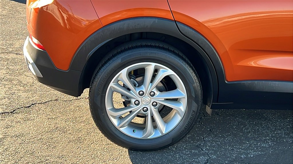 Used 2023 Buick Encore GX Preferred w/ Cold Weather Comfort Package image 5