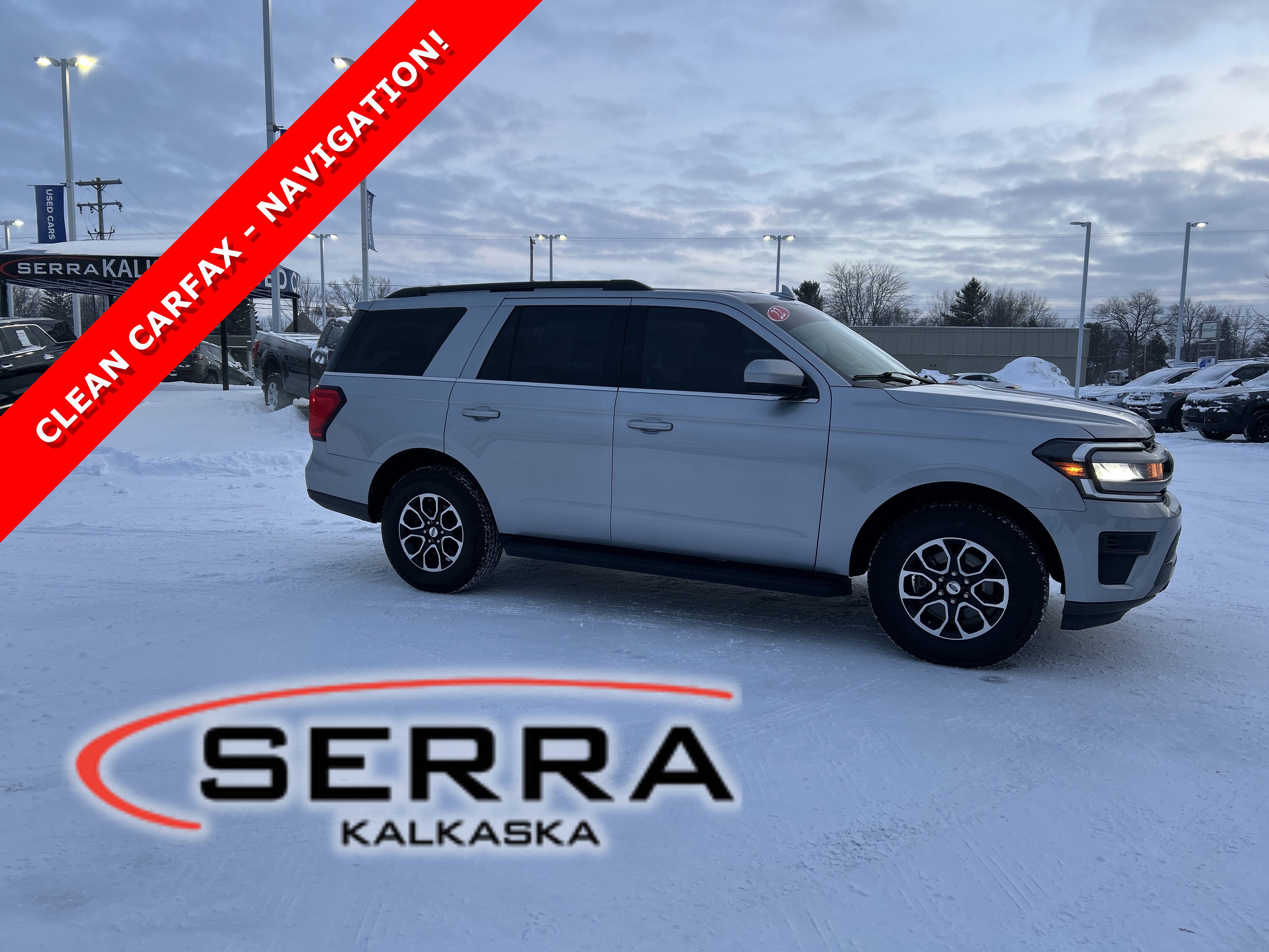 Certified 2022 Ford Expedition XLT image 1