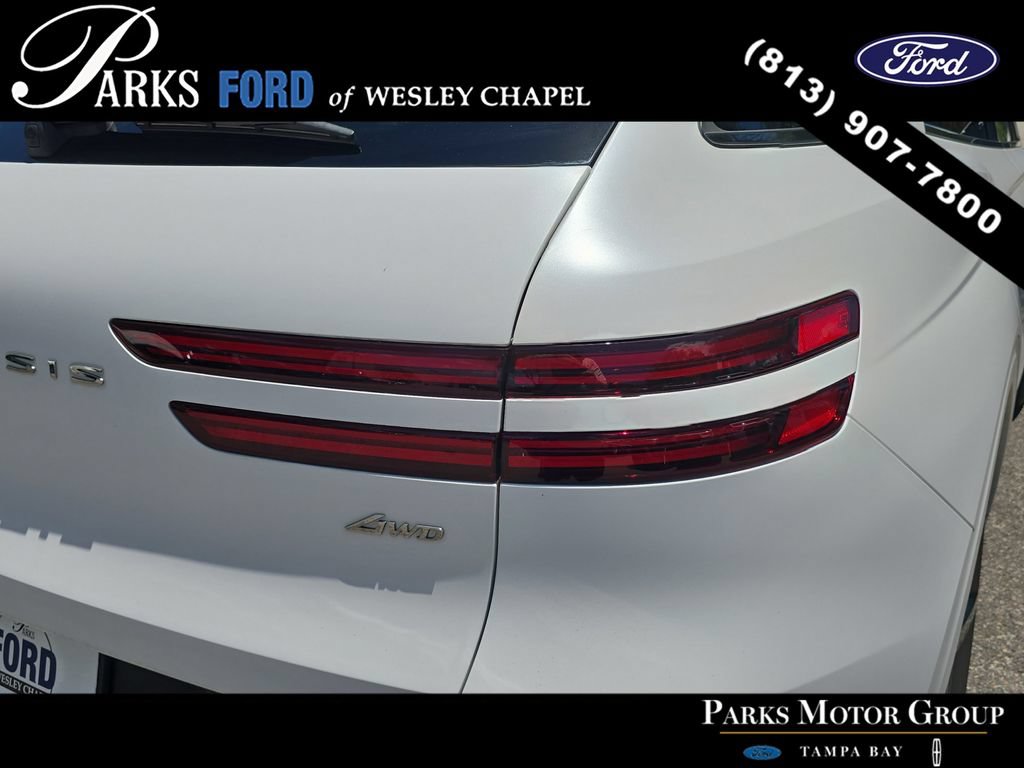 Used 2023 Genesis GV70 2.5T w/ Sport Prestige Package AWD/4WD image 7