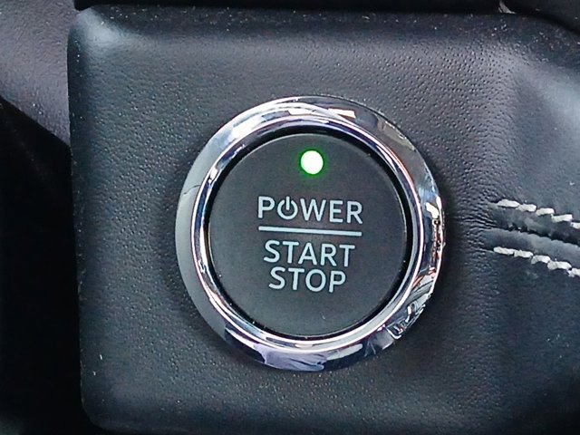 Certified 2023 Ford F150 Lightning Platinum AWD/4WD image 16