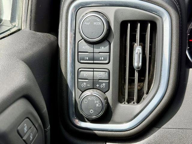 Used 2022 Chevrolet Silverado 1500 LT Trail Boss w/ LPO, Dark Essentials Package image 25