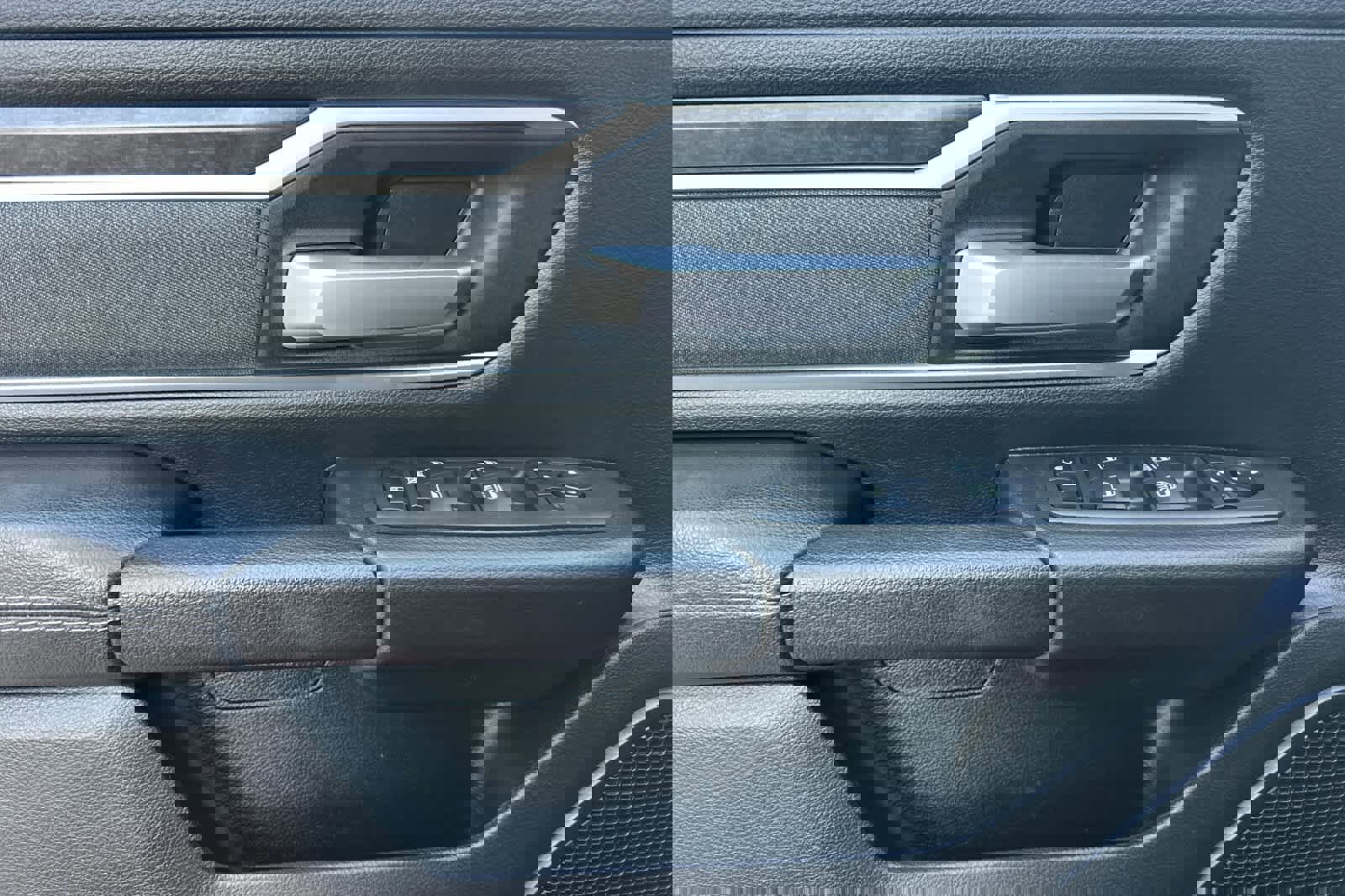 Used 2022 RAM 1500 Big Horn image 12