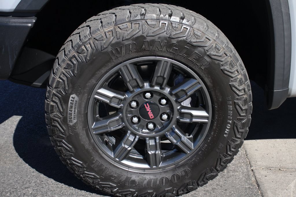Used 2024 GMC Sierra 1500 AT4X AWD/4WD image 14