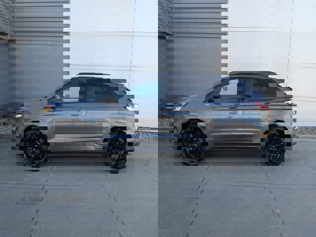 Certified 2022 Ford Edge ST-Line image 2