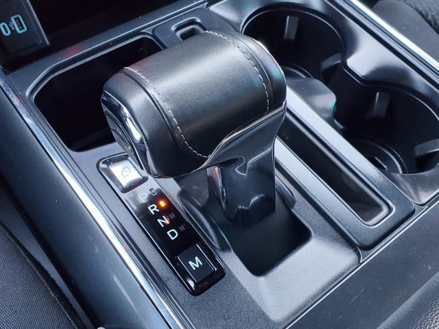 Certified 2022 Ford F150 XLT w/ Equipment Group 302A High image 26