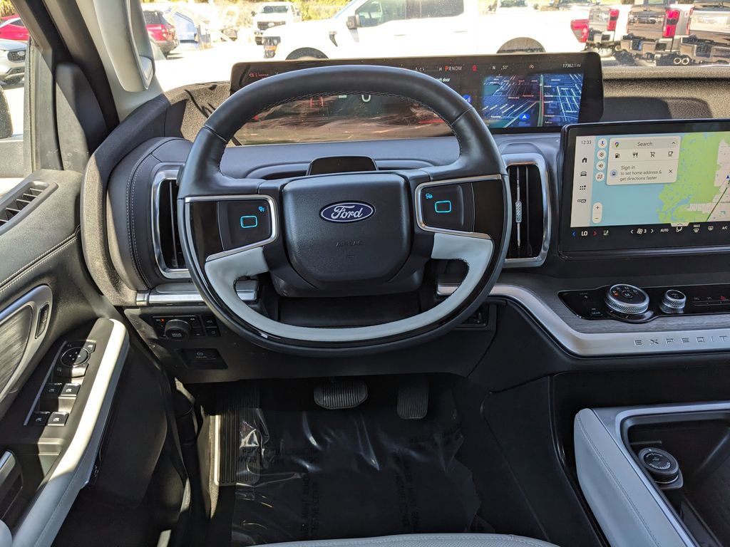 Certified 2025 Ford Expedition Max Platinum AWD/4WD image 15