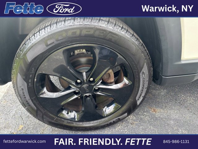 Used 2019 Jeep Compass Latitude AWD/4WD image 7