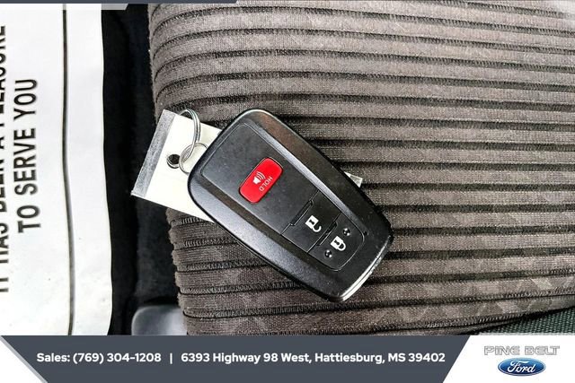 Used 2024 Toyota 4Runner TRD Off-Road image 11