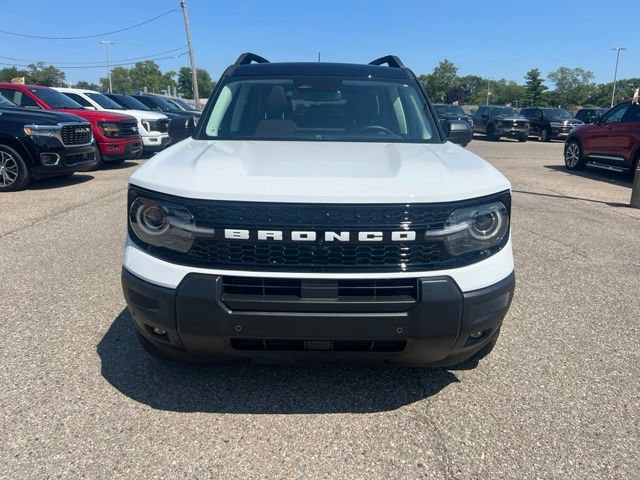 Certified 2025 Ford Bronco Sport Outer Banks w/ Outer Banks Tech Package+ AWD/4WD image 2