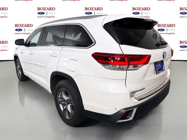 Used 2017 Toyota Highlander Limited Platinum image 6