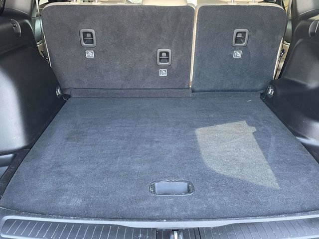 Used 2023 Jeep Grand Cherokee Limited w/ Black Appearance Package image 28