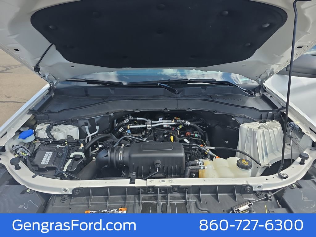 Certified 2022 Ford Explorer XLT w/ Equipment Group 202A image 26