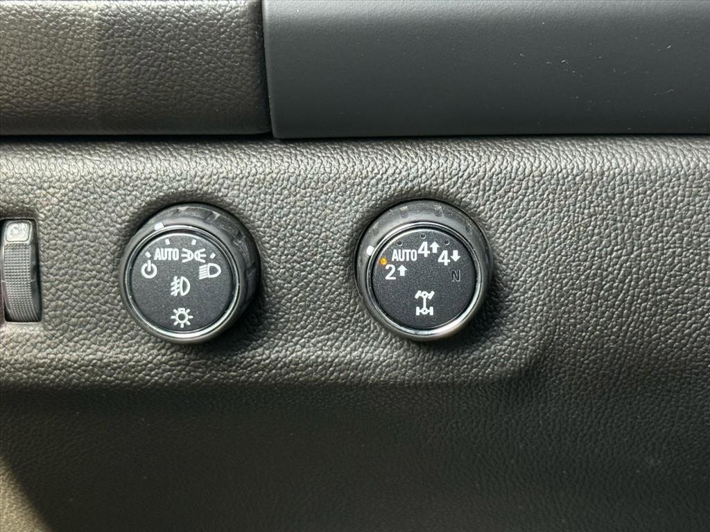 Used 2022 GMC Canyon AT4 w/ Trailering Package image 16