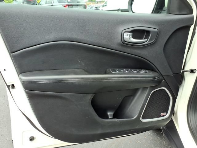 Used 2019 Jeep Compass High Altitude AWD/4WD image 16