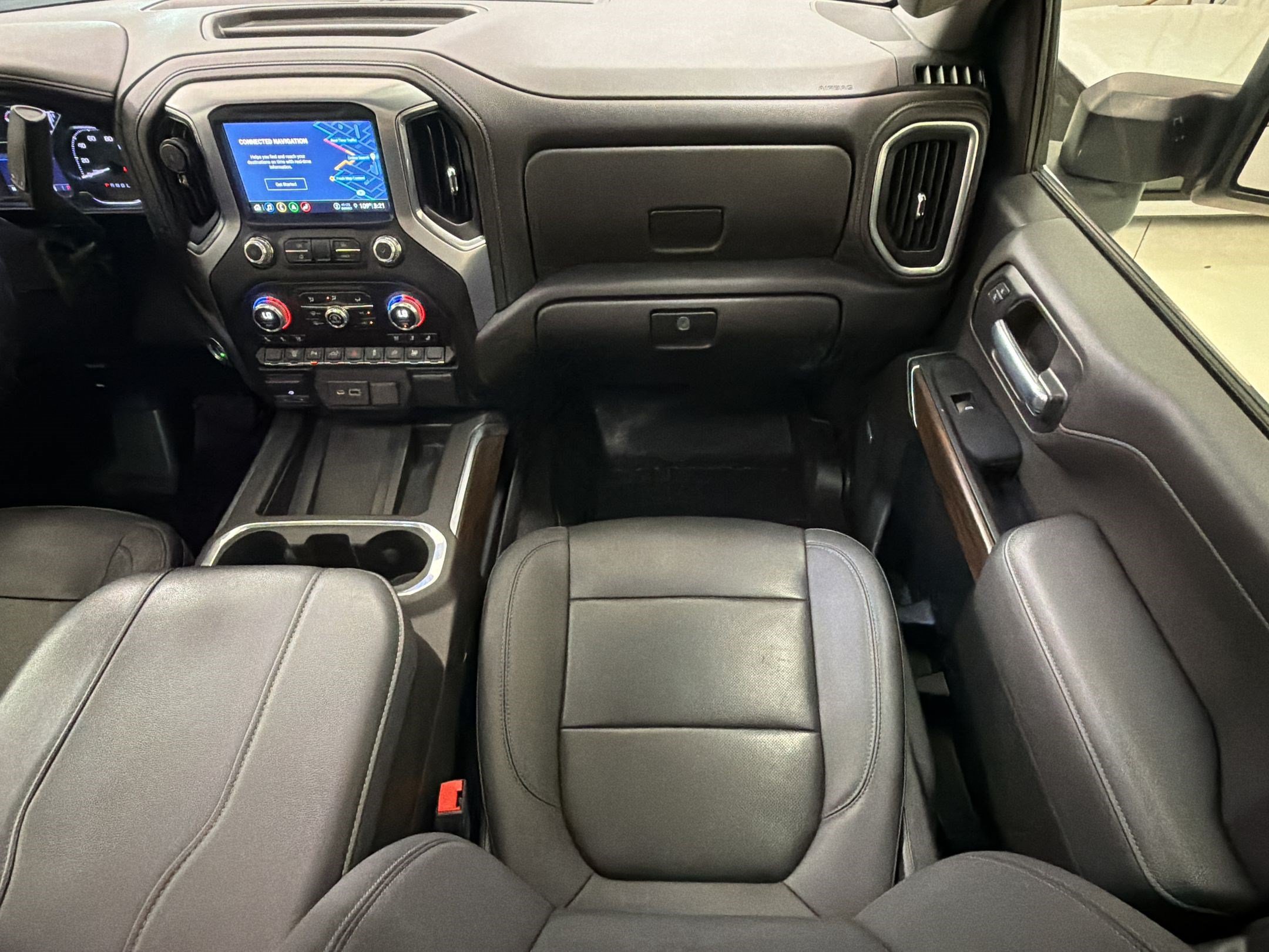 Used 2023 GMC Sierra 3500 SLT w/ Texas SLT Premium Package AWD/4WD image 23