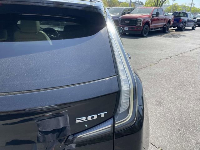 Used 2019 Cadillac XT4 Sport w/ Enhanced Visibility Package image 37