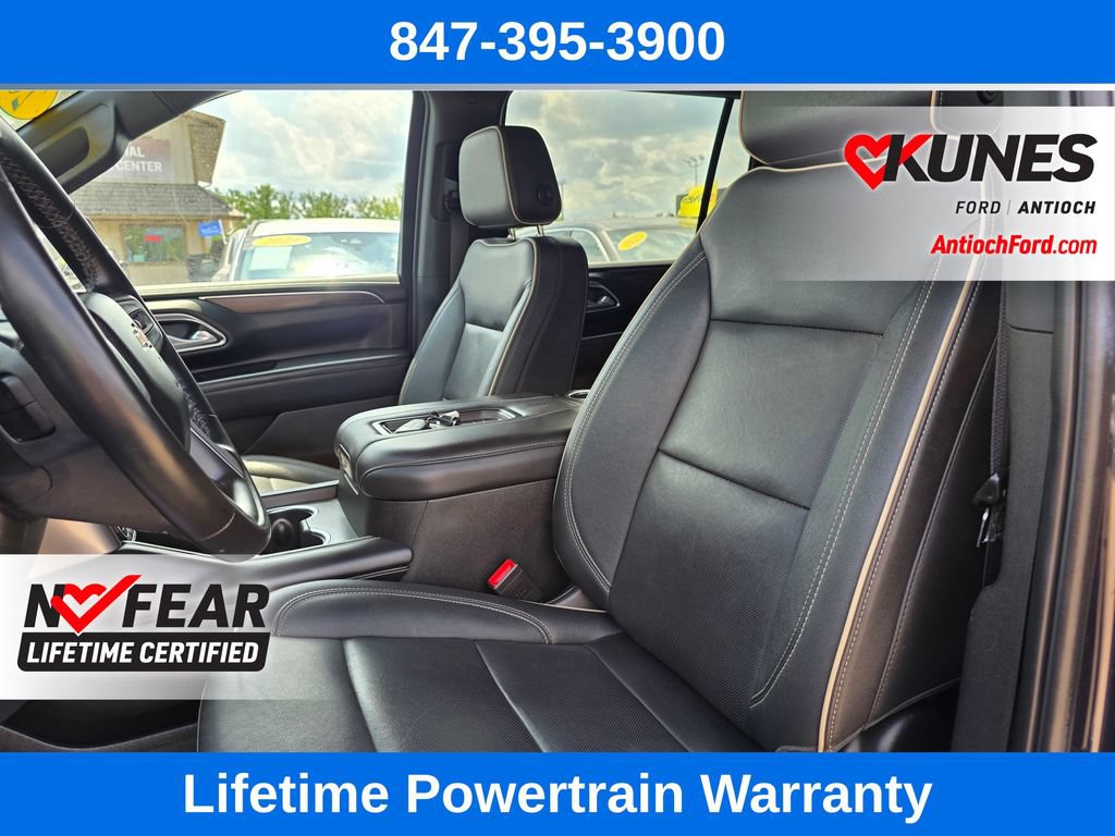 Used 2024 Chevrolet Suburban Premier AWD/4WD image 18