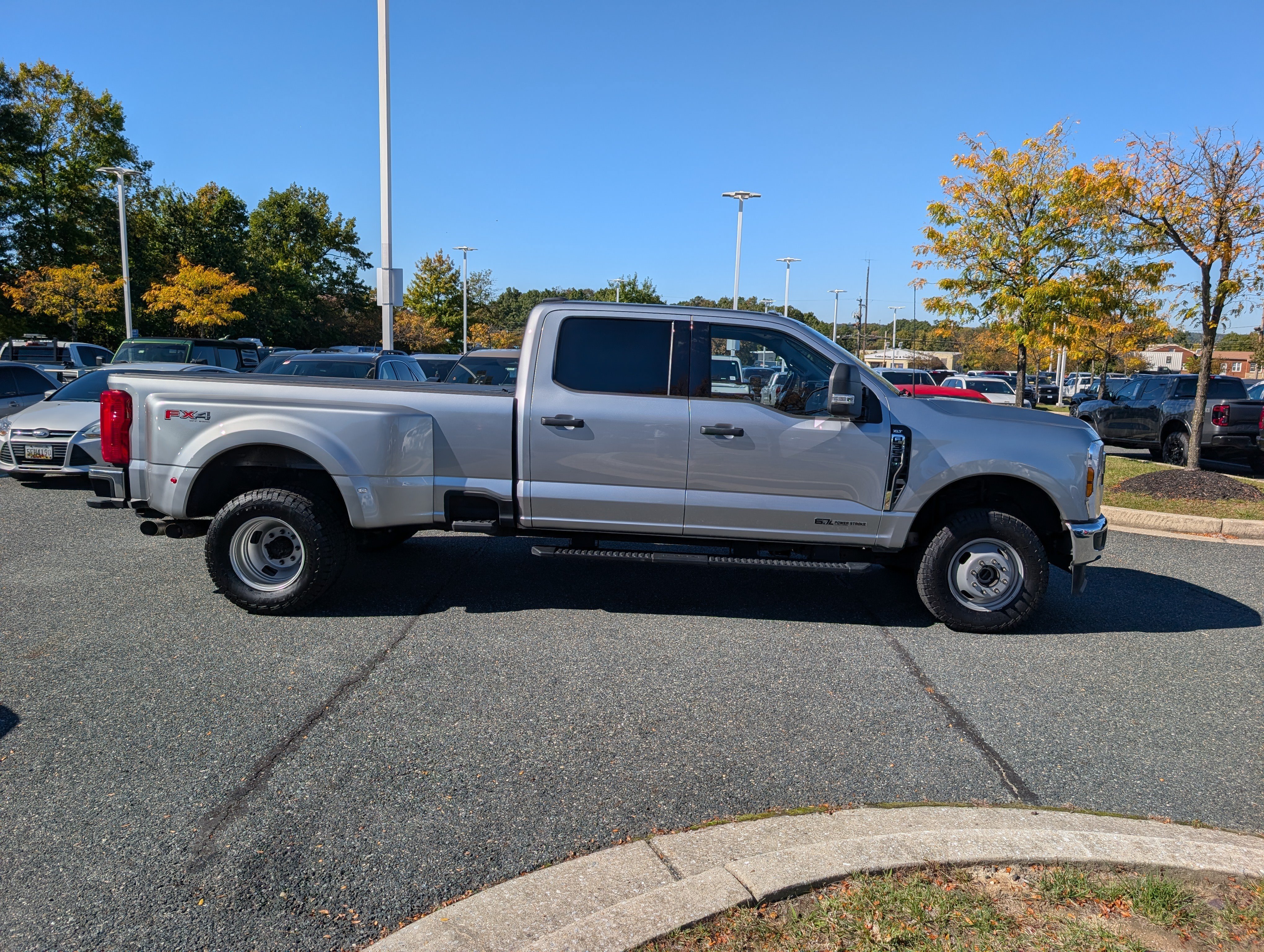 Certified 2024 Ford F350 XLT AWD/4WD image 3