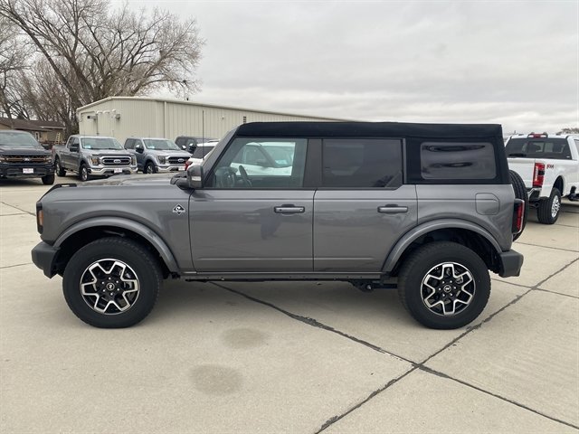 Certified 2024 Ford Bronco Outer Banks image 2