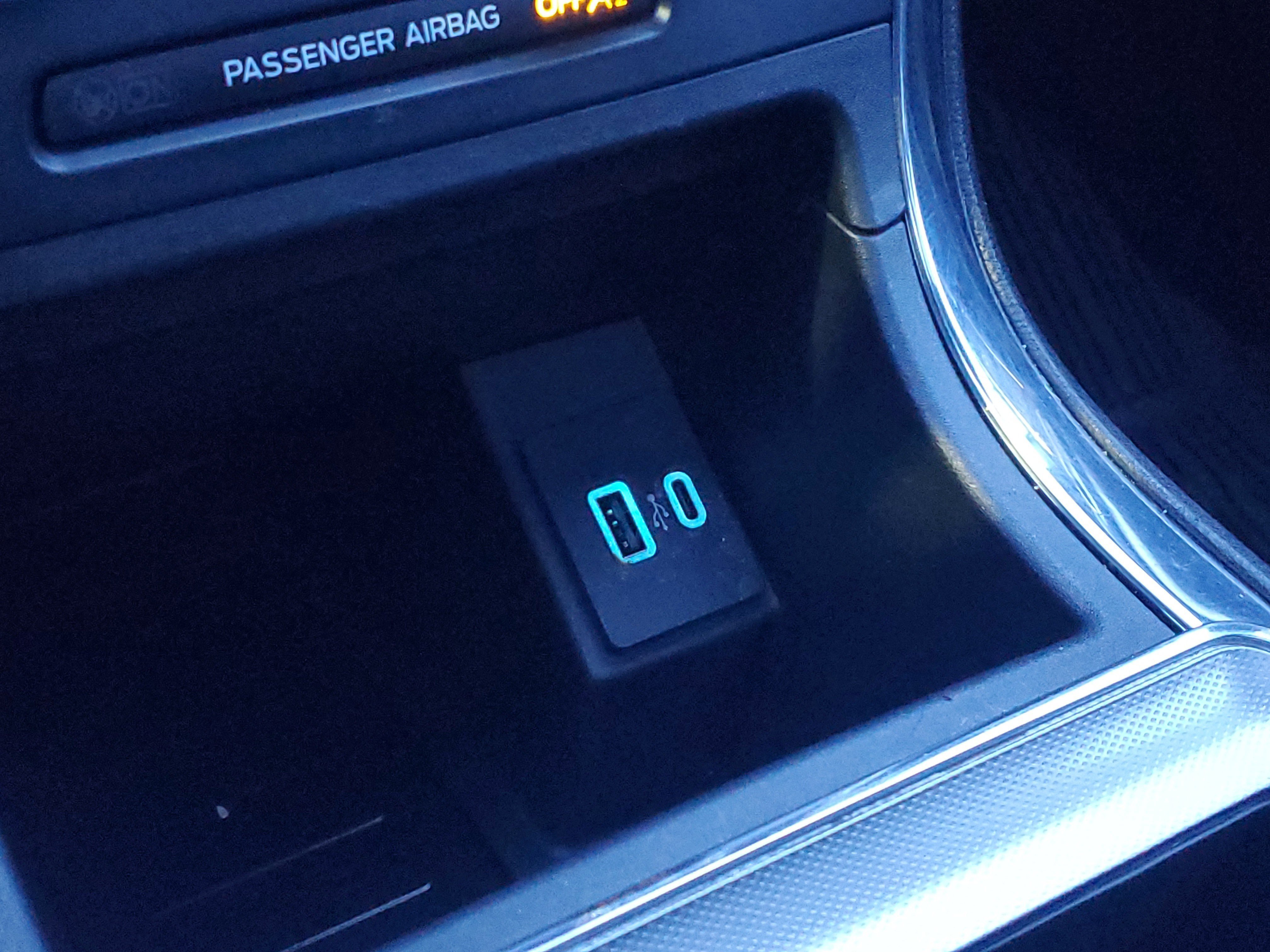 Certified 2022 Ford Edge ST w/ Equipment Group 401A image 31