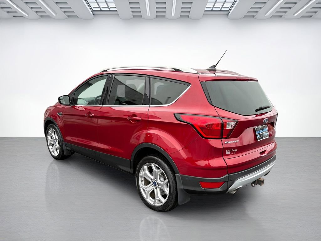 Certified 2019 Ford Escape Titanium w/ U9j03 - Titanium Tow Package AWD/4WD image 5