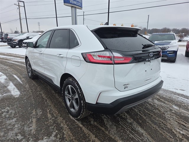 Certified 2024 Ford Edge SEL w/ Convenience Package image 9