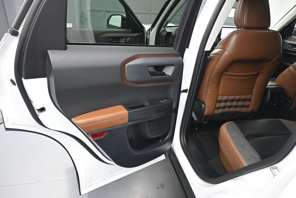 Certified 2024 Ford Bronco Sport Outer Banks w/ Tech Package AWD/4WD image 11