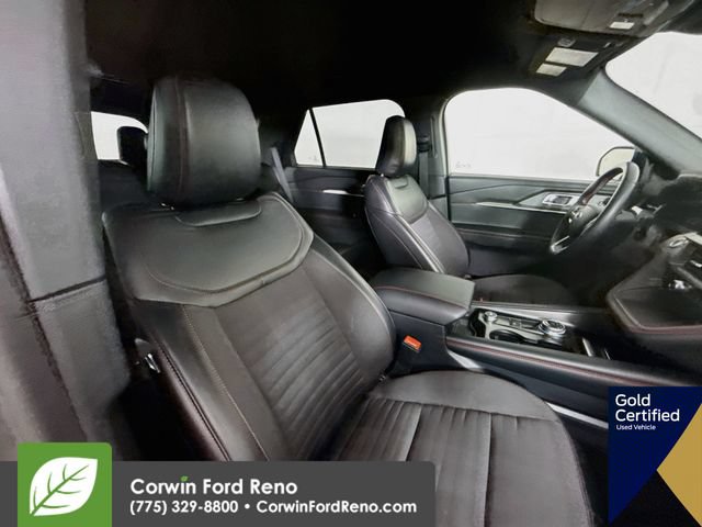 Certified 2025 Ford Explorer ST-Line w/ ST-Line Street Pack AWD/4WD image 32