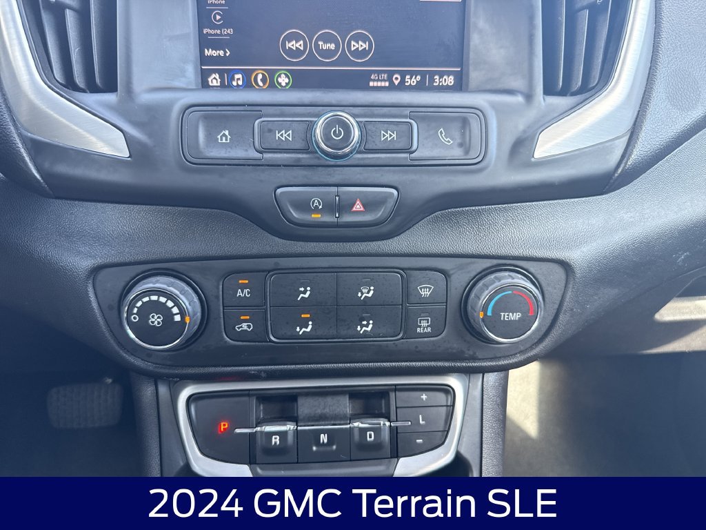 Used 2024 GMC Terrain SLE AWD/4WD image 22