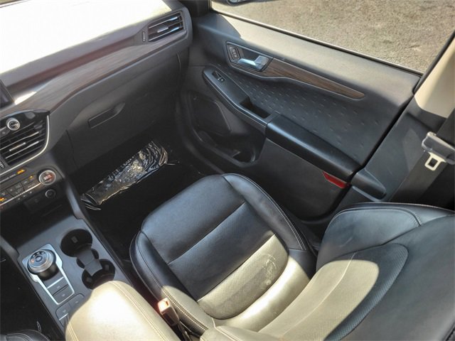 Certified 2020 Ford Escape Titanium image 13