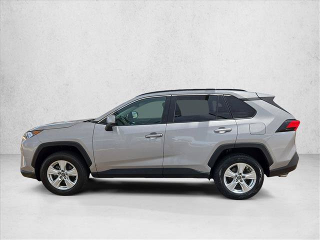 Used 2021 Toyota RAV4 XLE AWD/4WD image 9