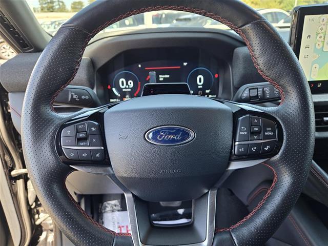 Certified 2025 Ford Explorer ST-Line AWD/4WD image 20
