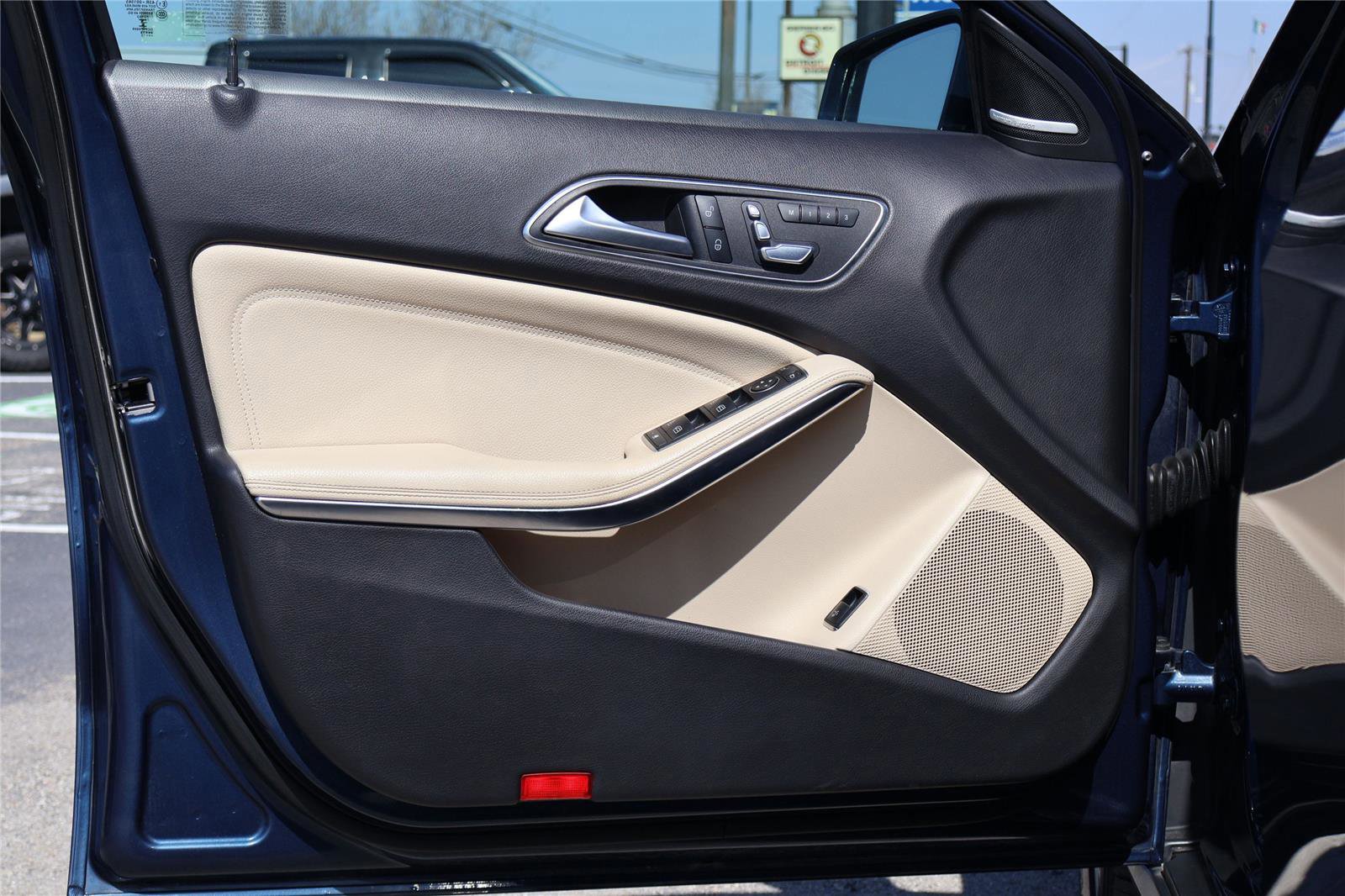 Used 2020 Mercedes-Benz GLA 250 4MATIC image 12