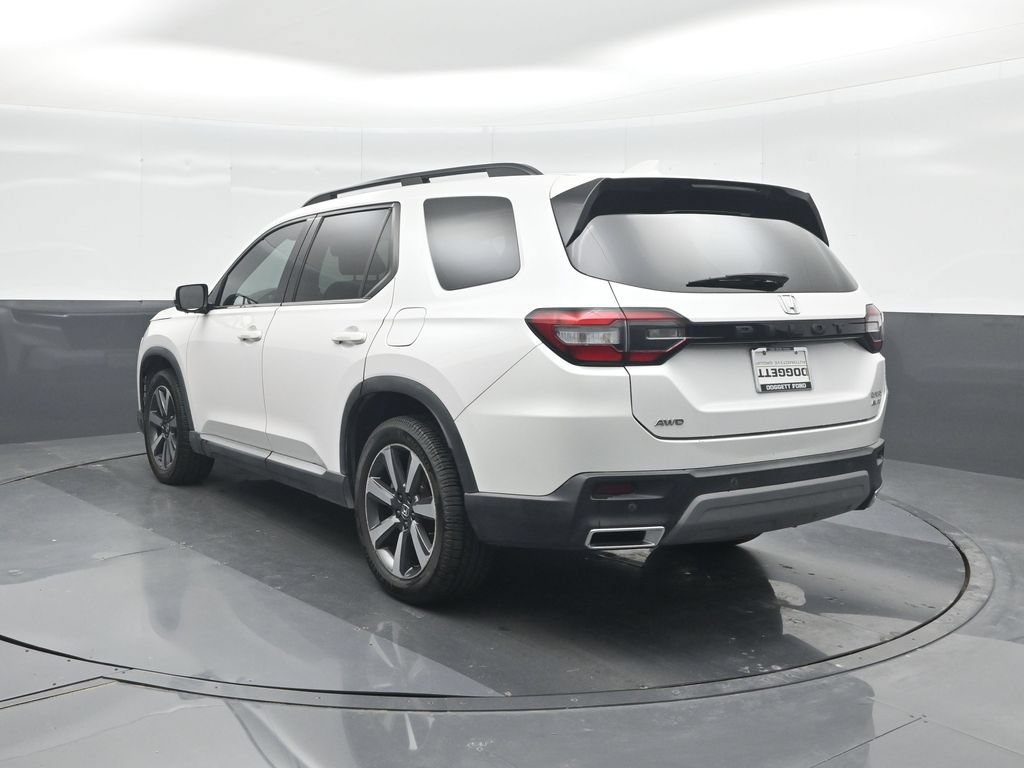 Used 2023 Honda Pilot Elite image 22