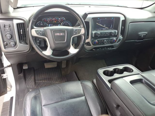 Used 2018 GMC Sierra 2500 SLE w/ HD SLE Preferred Plus Package AWD/4WD image 17