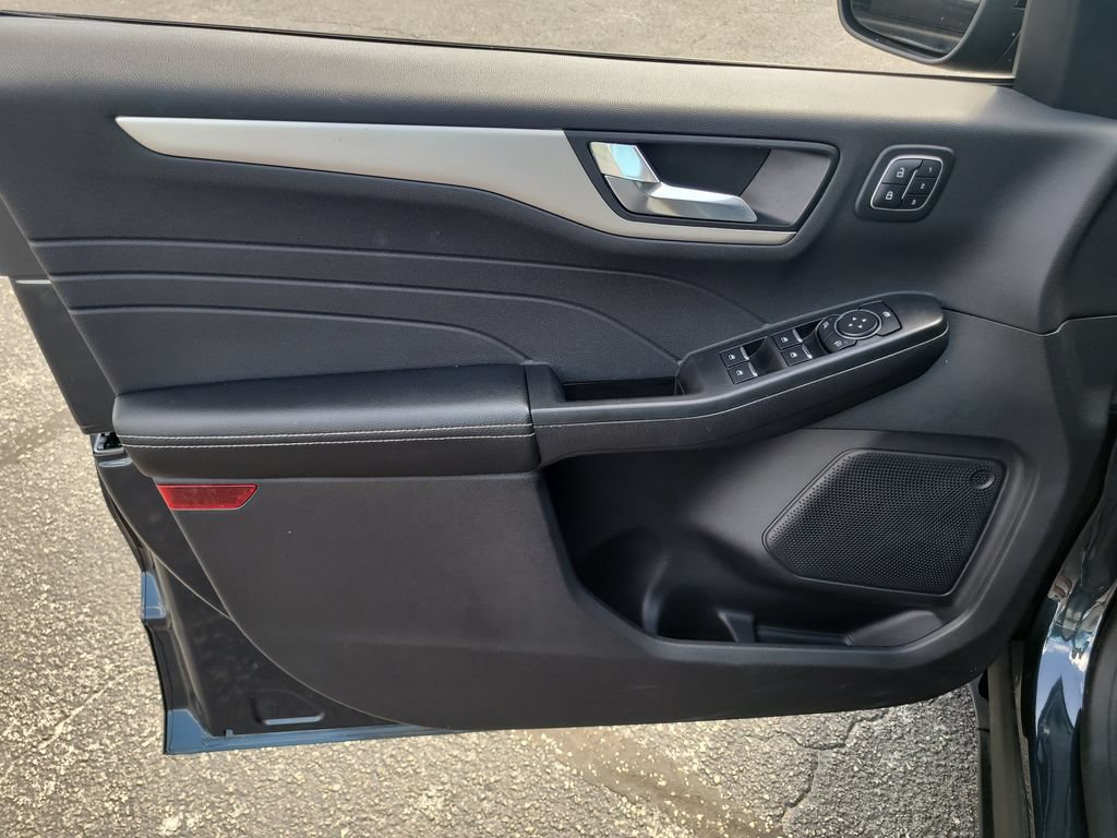 Certified 2022 Ford Escape SEL w/ Technology Package FWD image 14