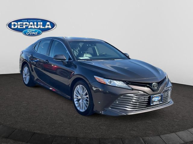 Used 2018 Toyota Camry XLE FWD image 9